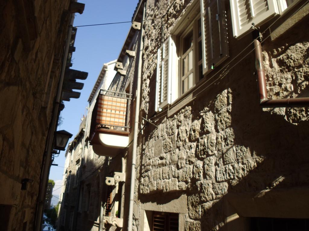 Old Town Apartments كورتْشولا المظهر الخارجي الصورة