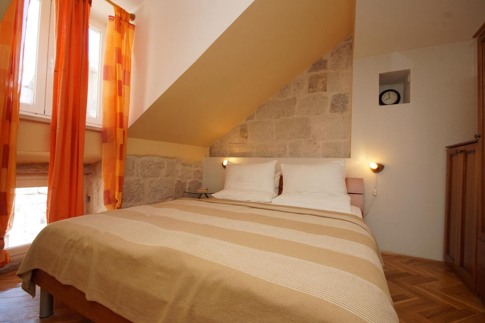 Old Town Apartments كورتْشولا المظهر الخارجي الصورة