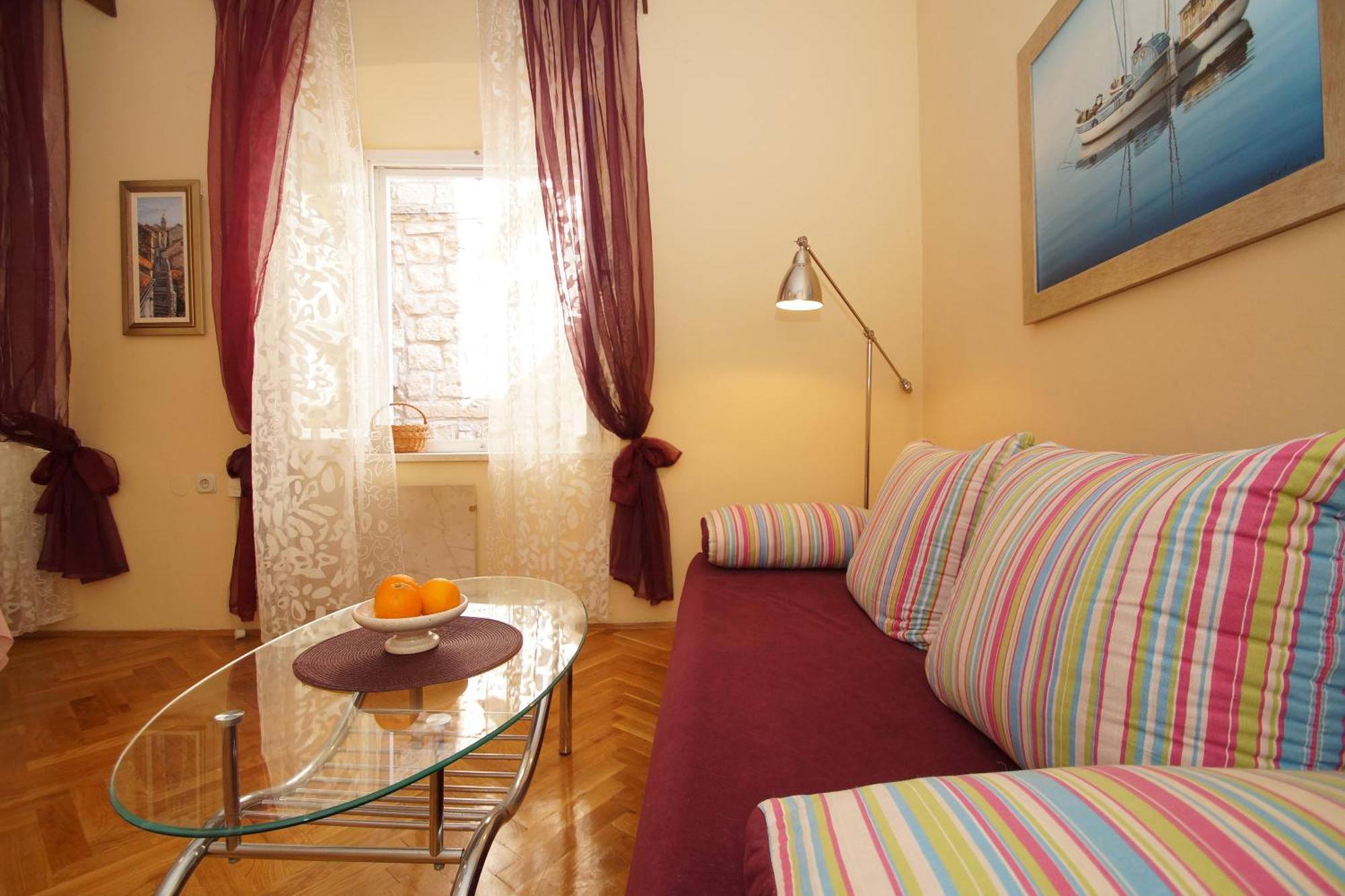Old Town Apartments كورتْشولا المظهر الخارجي الصورة
