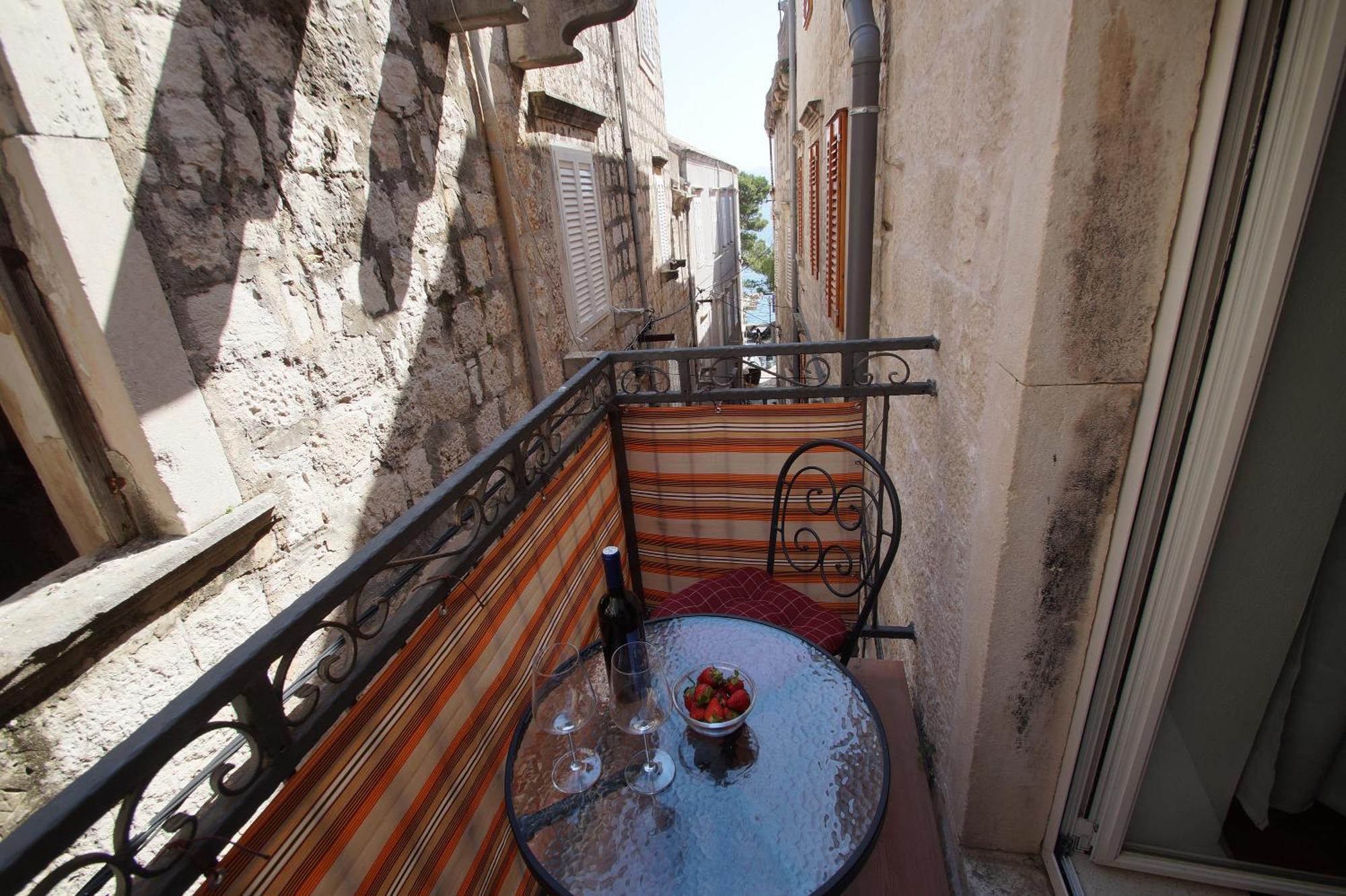 Old Town Apartments كورتْشولا المظهر الخارجي الصورة